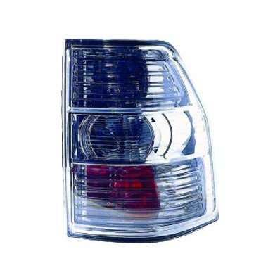 Fanale posteriore 5 porte per MITSUBISHI PAJERO dal 2006 al 2015 lato destro passeggero Codice OEM 8330A354