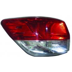Fanale posteriore mod. Pathfinder per NISSAN NAVARA dal 2015 lato sinistro guidatore